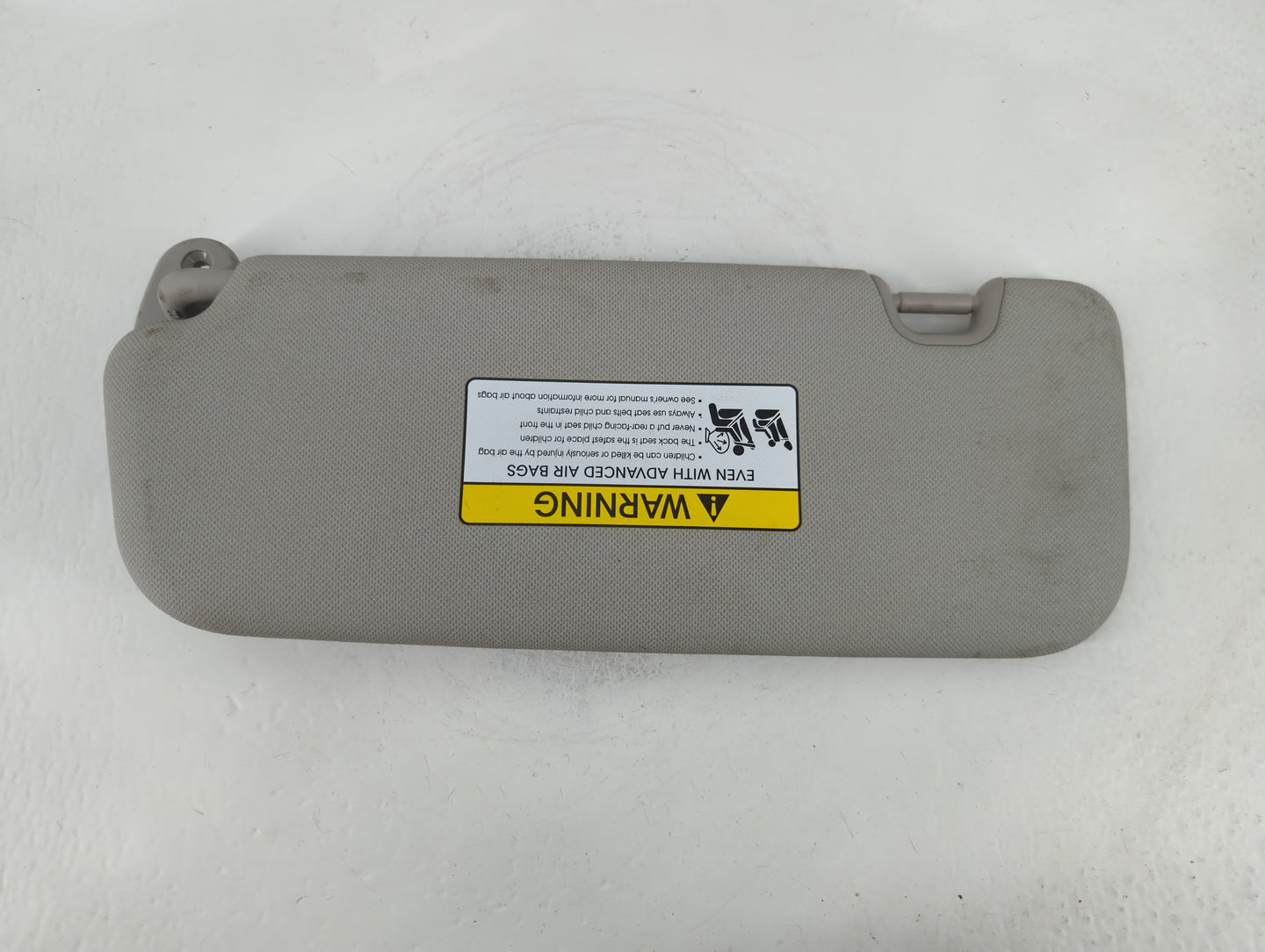 2014-2016 Kia Forte Sun Visor Shade Replacement Passenger Right Mirror Fits Fits 2014 2015 2016 OEM Used Auto Parts - Oemuse