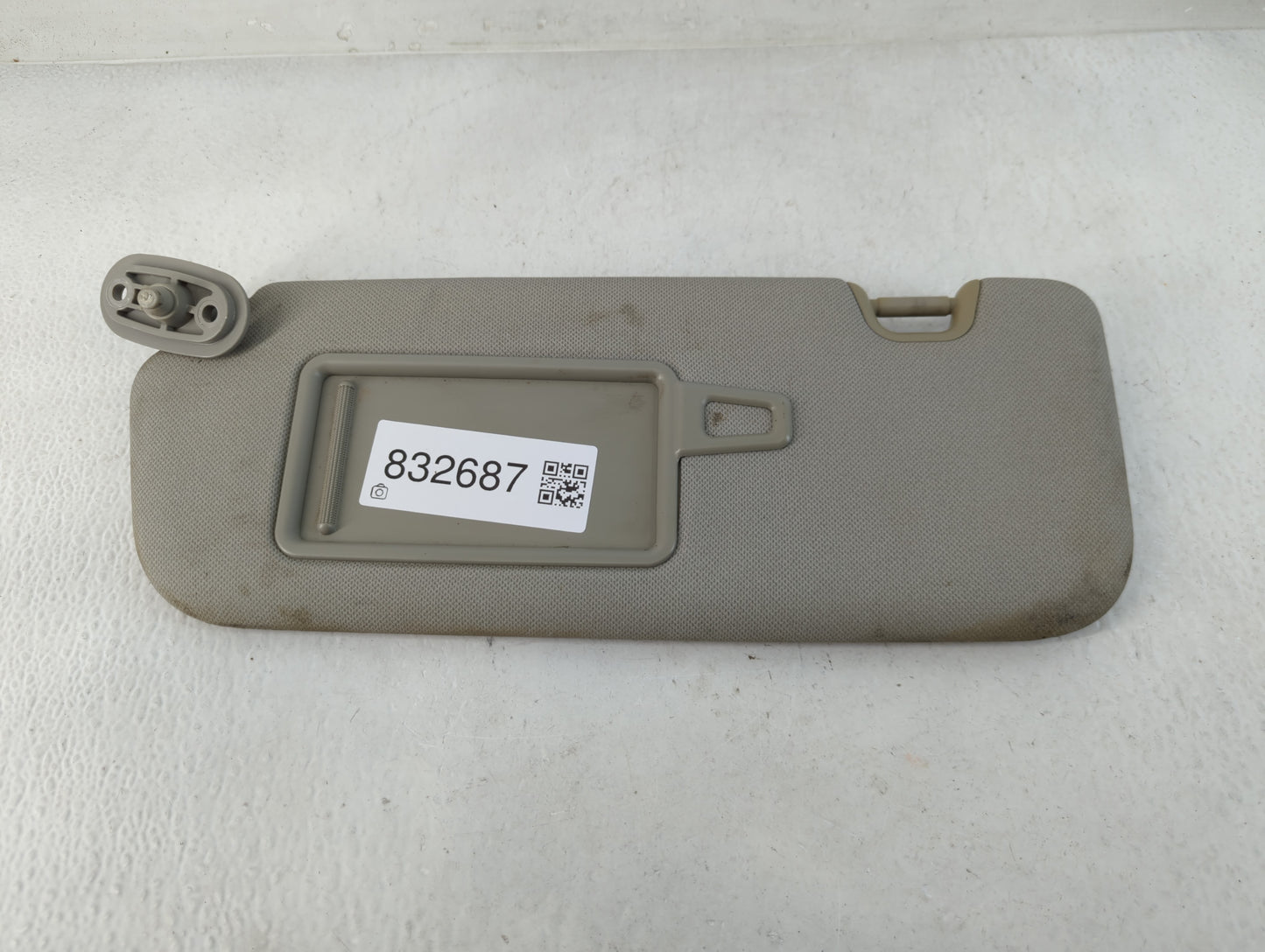 2014-2016 Kia Forte Sun Visor Shade Replacement Driver Left Mirror Fits Fits 2014 2015 2016 OEM Used Auto Parts - Oemusedaut