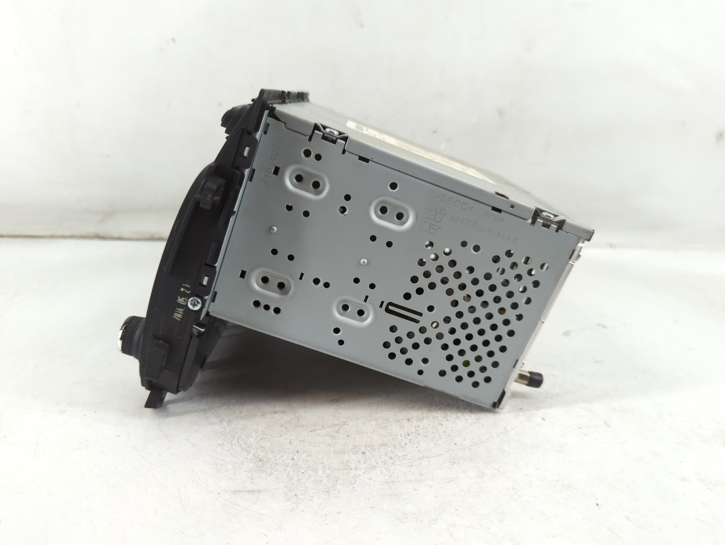 2014-2016 Kia Forte Radio AM FM Cd Player Receiver Replacement P/N:96170-A7171WK Fits Fits 2014 2015 2016 OEM Used Auto Part