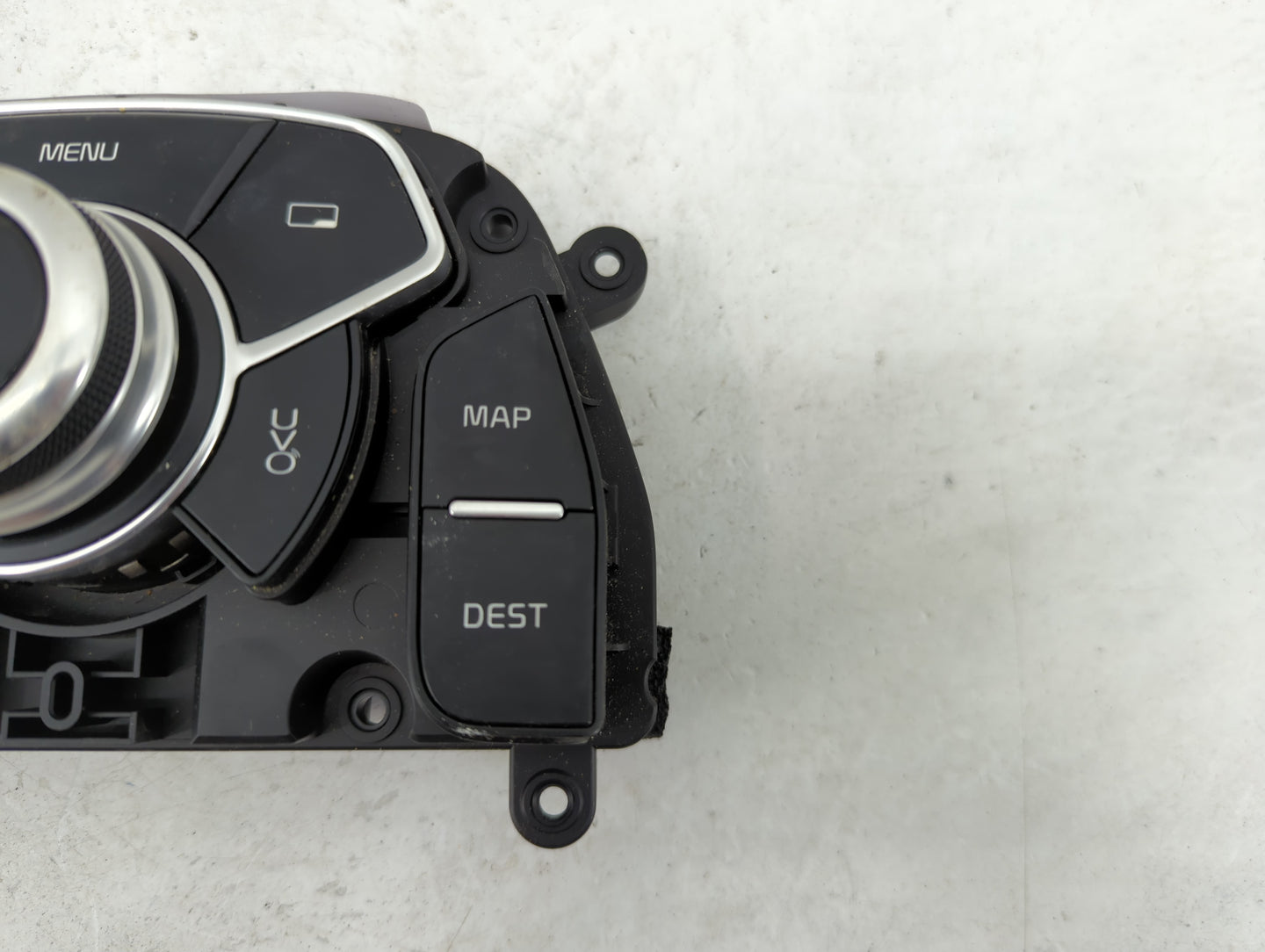 2015-2015 Kia K900 Radio Control Panel - Oemusedautoparts1.com