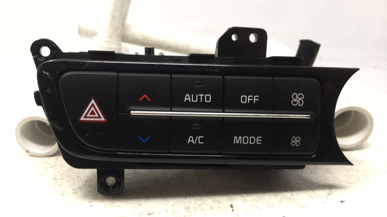 2015 Kia K900 Climate Control Module Temperature AC/Heater Replacement P/N:97250-3T600 Fits OEM Used Auto Parts - Oemusedaut