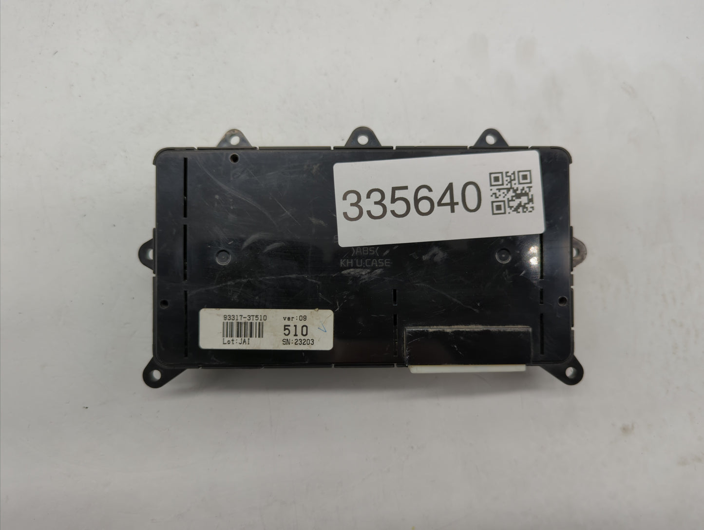 2015 Kia K900 Climate Control Module Temperature AC/Heater Replacement P/N:93317-3T510 Fits OEM Used Auto Parts - Oemusedaut