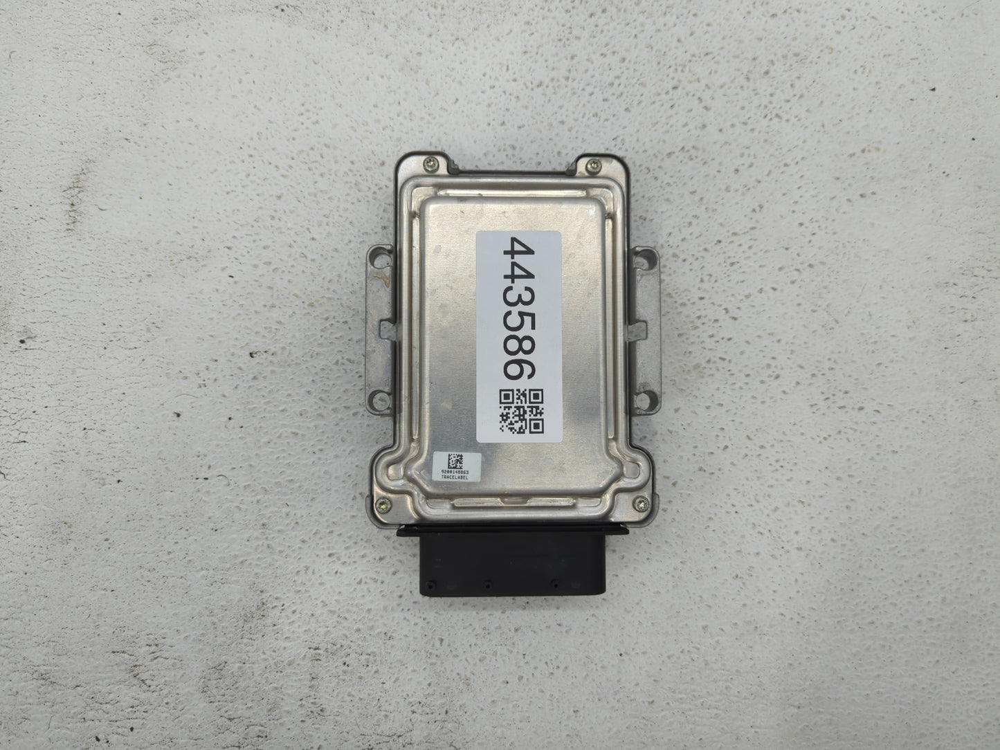 2015-2015 Kia K900 Chassis Control Module Ccm Bcm Body Control - Oemusedautoparts1.com