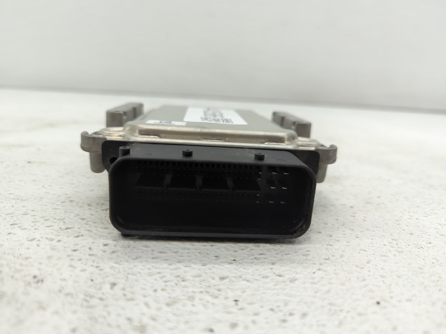 2015-2015 Kia K900 Chassis Control Module Ccm Bcm Body Control - Oemusedautoparts1.com