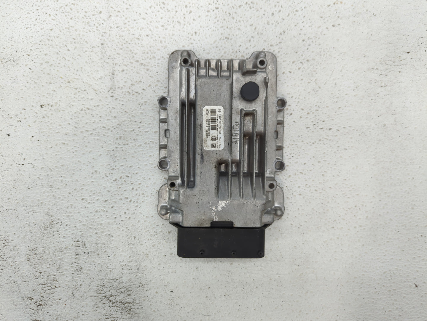 2015-2015 Kia K900 Chassis Control Module Ccm Bcm Body Control - Oemusedautoparts1.com