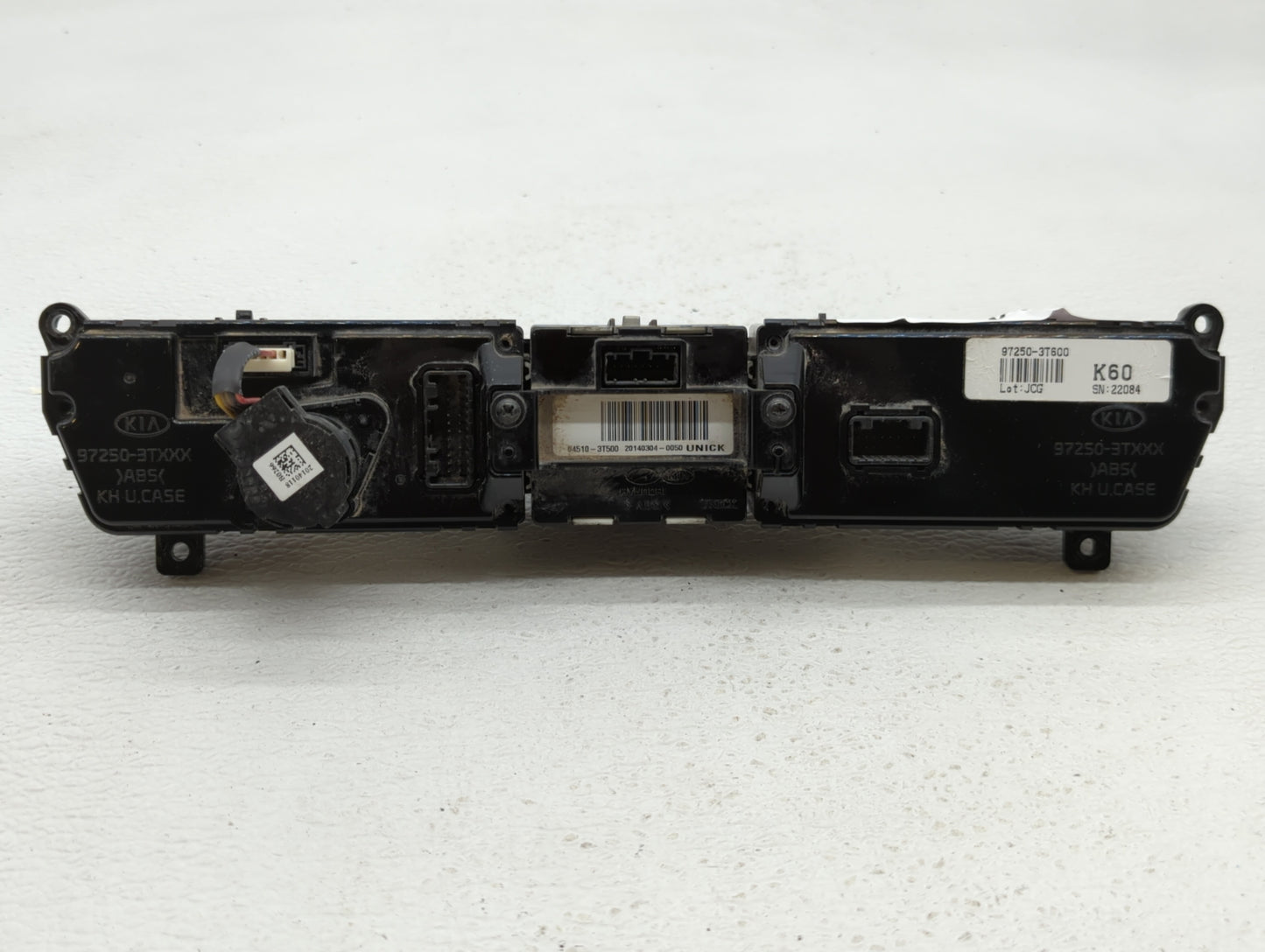 2015 Kia K900 Climate Control Module Temperature AC/Heater Replacement P/N:97250-3TXXX 97250-3T600 Fits OEM Used Auto Parts 