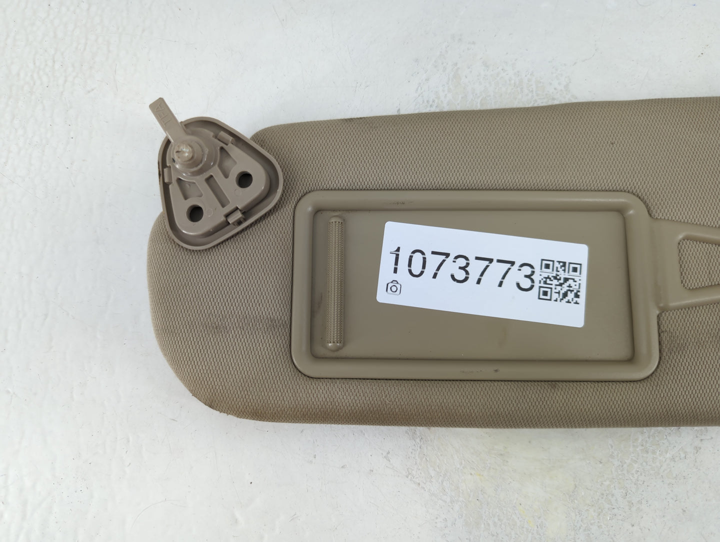2011-2016 Kia Optima Sun Visor Shade Replacement Driver Left Mirror Fits Fits 2011 2012 2013 2014 2015 2016 OEM Used Auto Pa