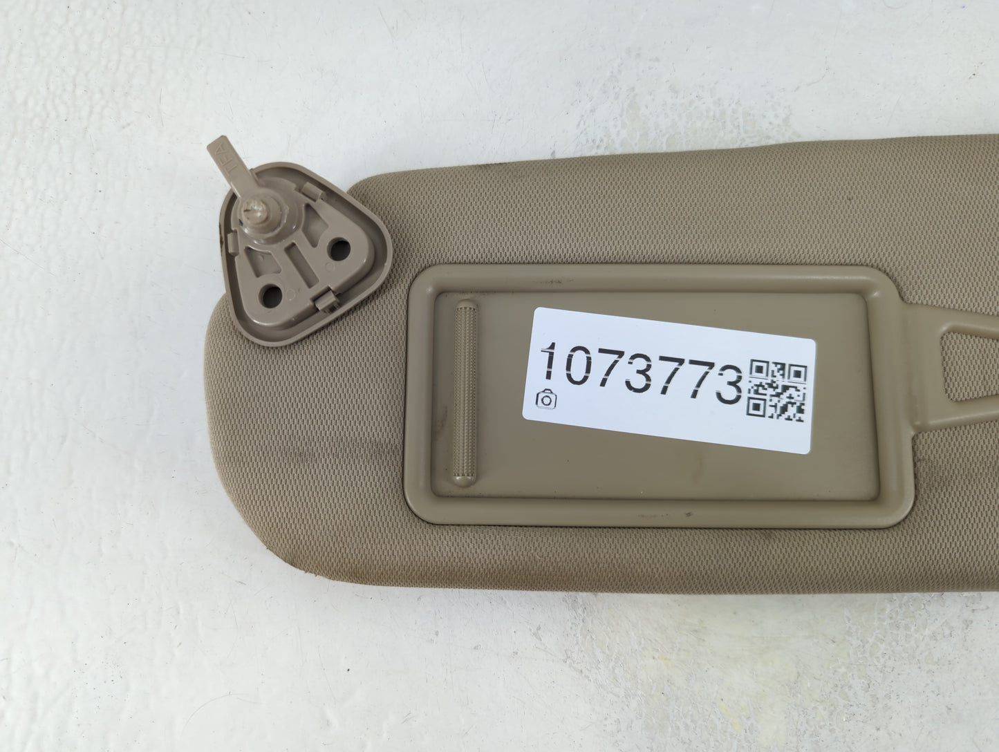 2011-2016 Kia Optima Sun Visor Shade Replacement Driver Left Mirror Fits Fits 2011 2012 2013 2014 2015 2016 OEM Used Auto Pa