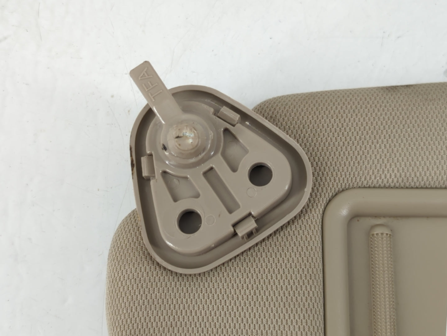 2011-2016 Kia Optima Sun Visor Shade Replacement Driver Left Mirror Fits Fits 2011 2012 2013 2014 2015 2016 OEM Used Auto Pa