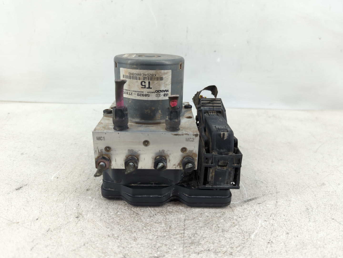 2014-2015 Kia Optima ABS Pump Control Module Replacement P/N:58920-2T870 Fits Fits 2014 2015 OEM Used Auto Parts - Oemusedau