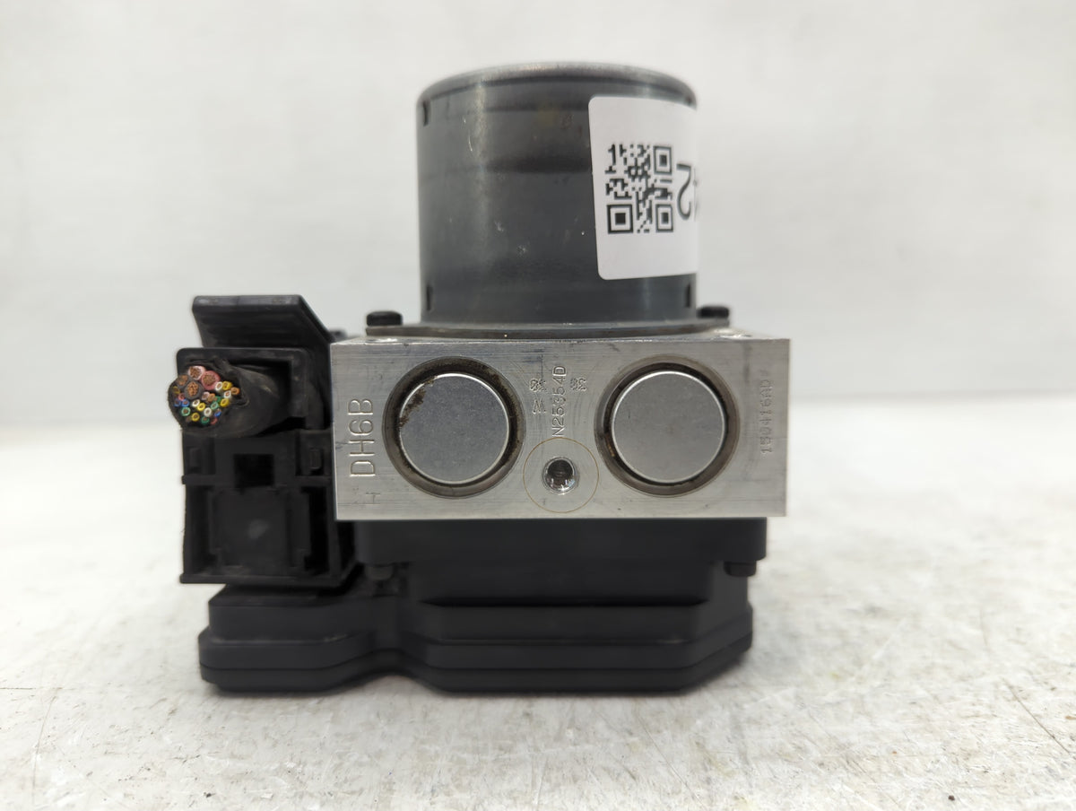 2014-2015 Kia Optima Anti-Lock Brake ABS Pump Module Actuator OEM P/N:BE6003O902 Fits Fits 2014 2015 OEM Used Auto Parts - O