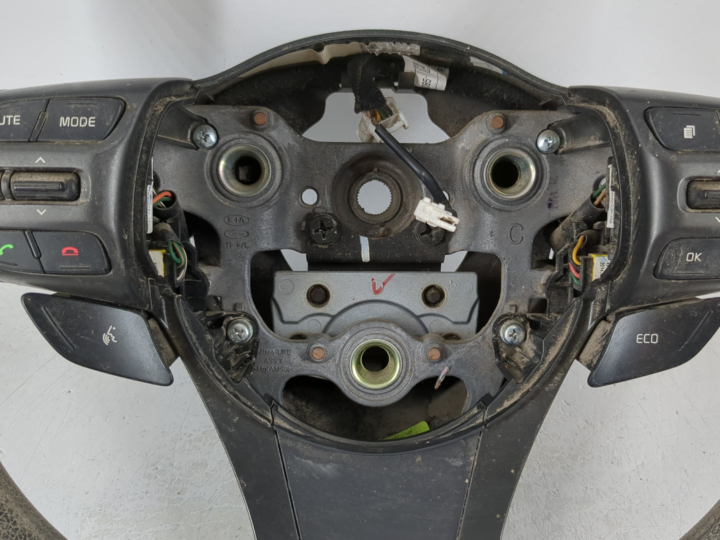 steering wheel - Oemusedautoparts1.com