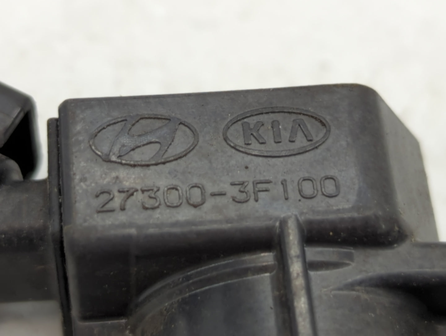 2009-2016 Kia Optima Ignition Coil Igniter Pack - Oemusedautoparts1.com