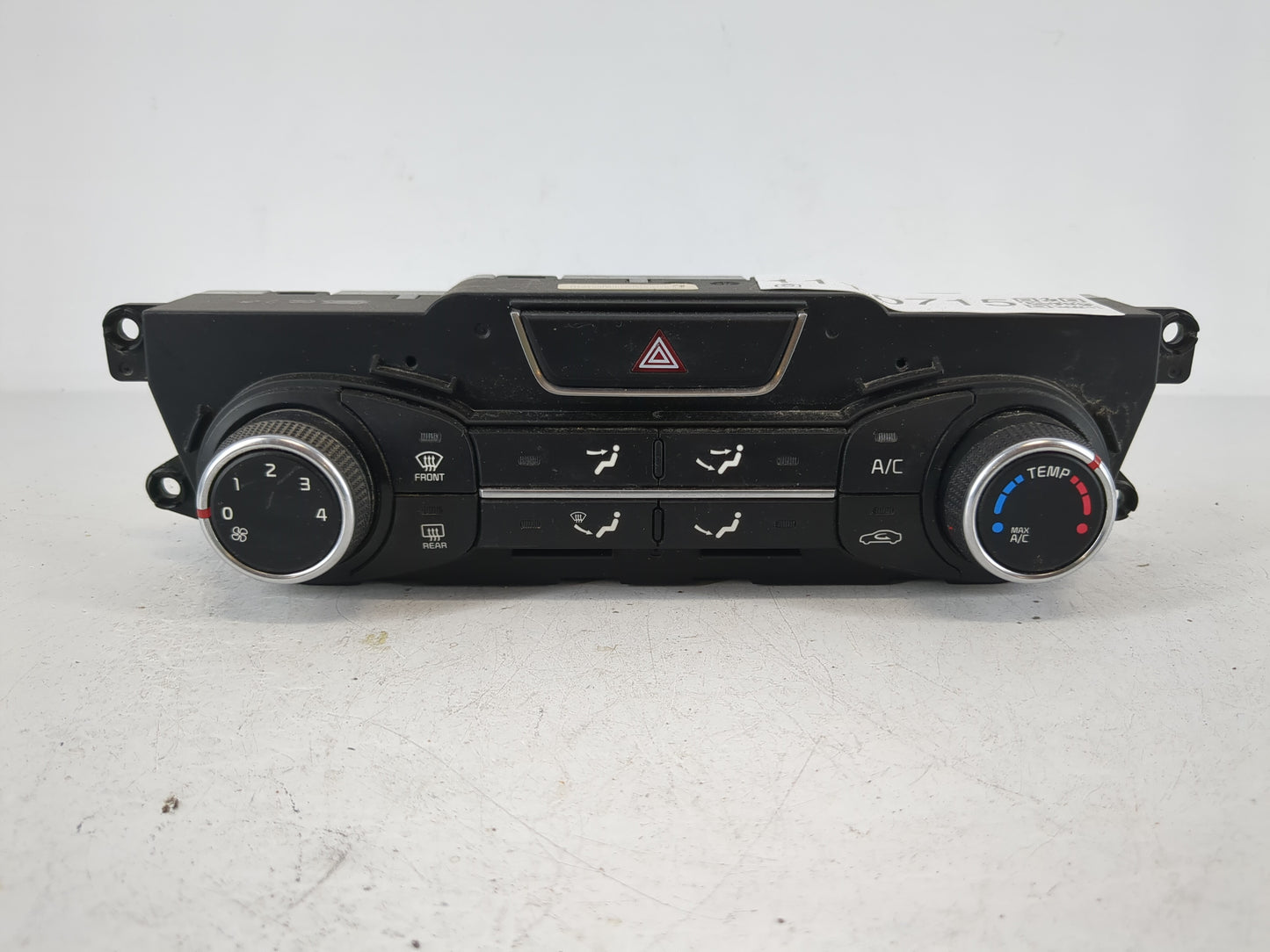 2014-2015 Kia Optima Climate Control Module Temperature AC/Heater Replacement Fits Fits 2014 2015 OEM Used Auto Parts - Oemu