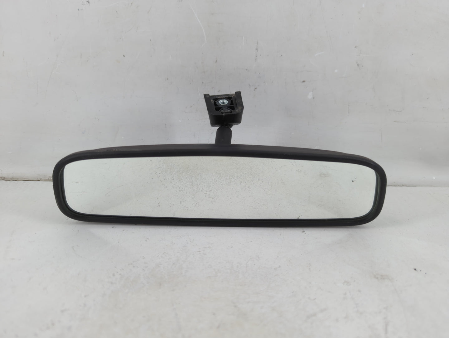 2011-2020 Kia Optima Interior Rear View Mirror Replacement OEM P/N:E4012143 Fits OEM Used Auto Parts - Oemusedautoparts1.com