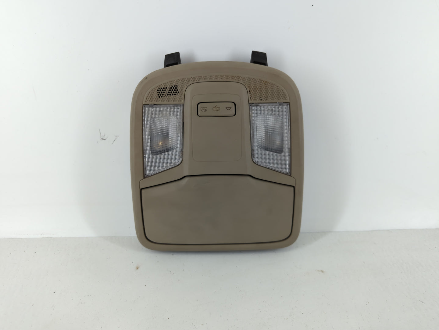 2014-2016 Kia Optima Overhead Roof Console 1111170 - Oemusedautoparts1.com