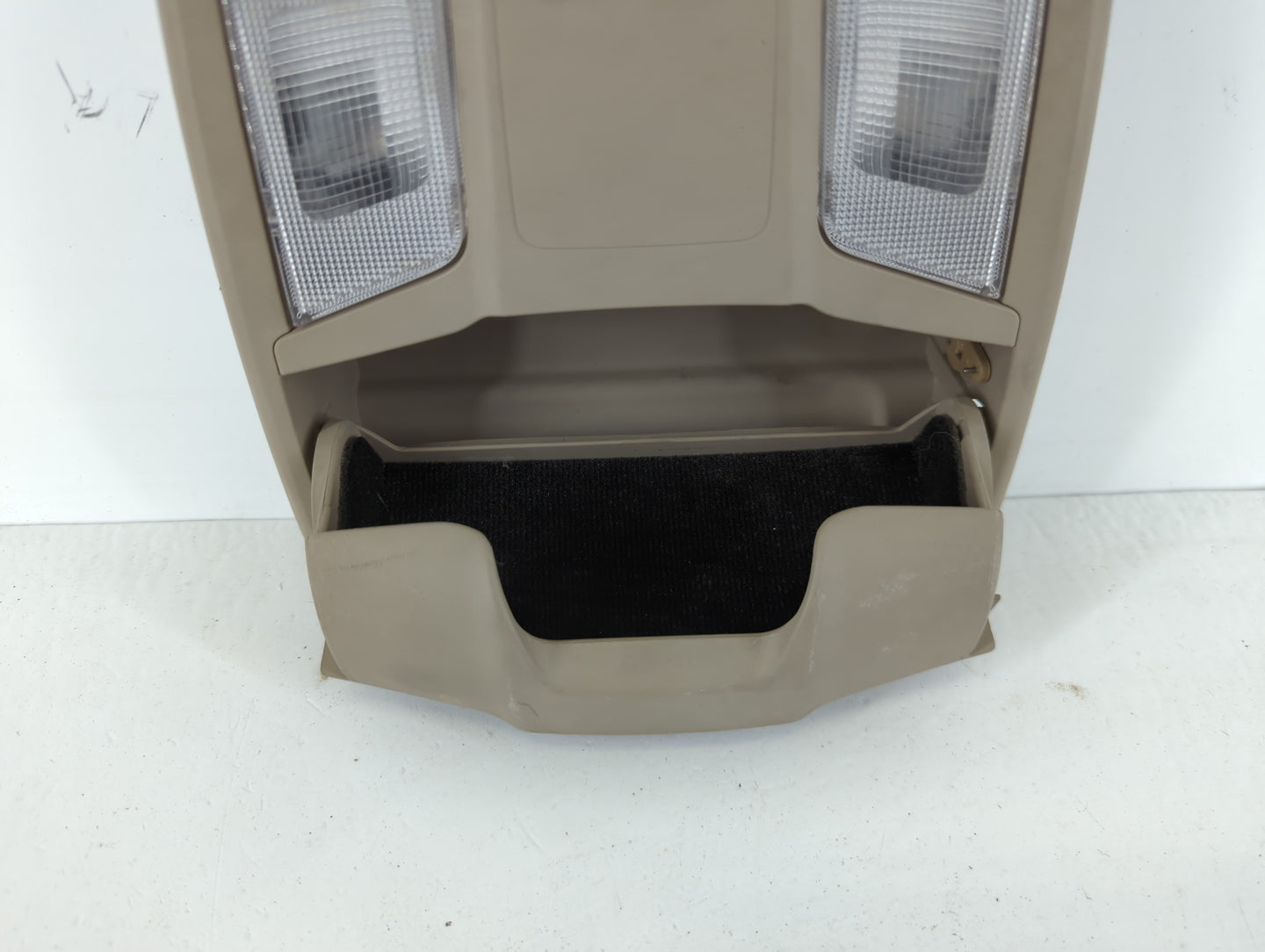 2014-2016 Kia Optima Overhead Roof Console 1111170 - Oemusedautoparts1.com