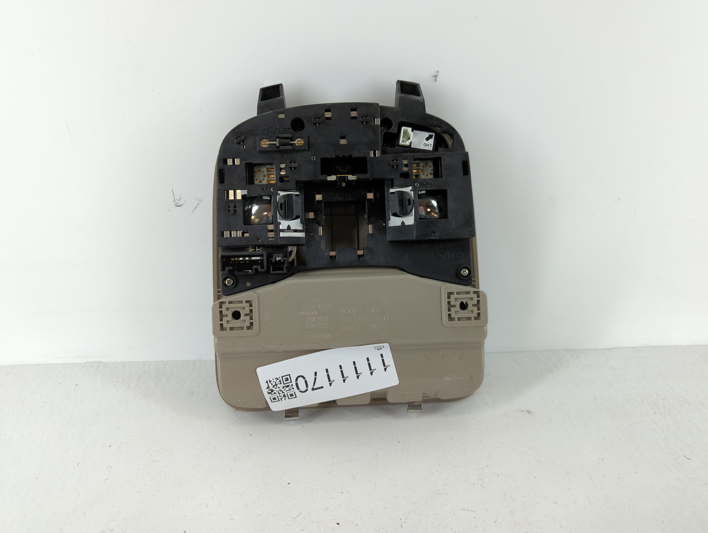 2014-2016 Kia Optima Overhead Roof Console 1111170 - Oemusedautoparts1.com