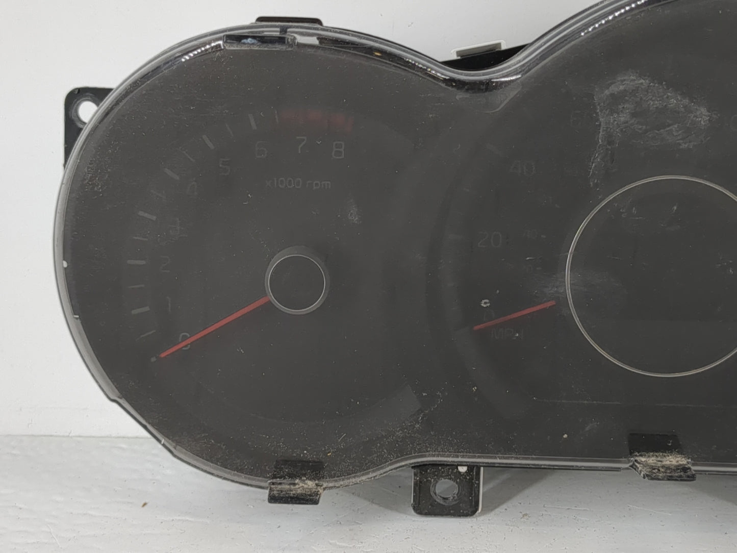 2014-2015 Kia Optima Instrument Cluster Speedometer Gauges P/N:94031-2T270 Fits Fits 2014 2015 OEM Used Auto Parts - Oemused