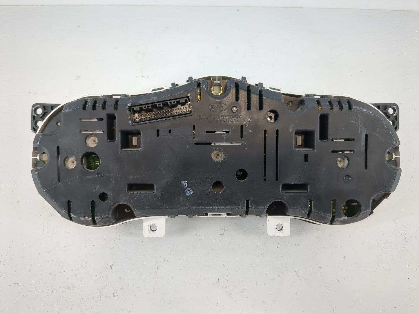 2014-2015 Kia Optima Instrument Cluster Speedometer Gauges P/N:94031-2T270 Fits Fits 2014 2015 OEM Used Auto Parts - Oemused