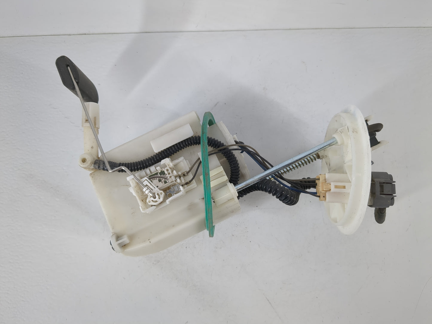 2011-2015 Kia Optima Electrical Gas Fuel Pump Assembly - Oemusedautoparts1.com