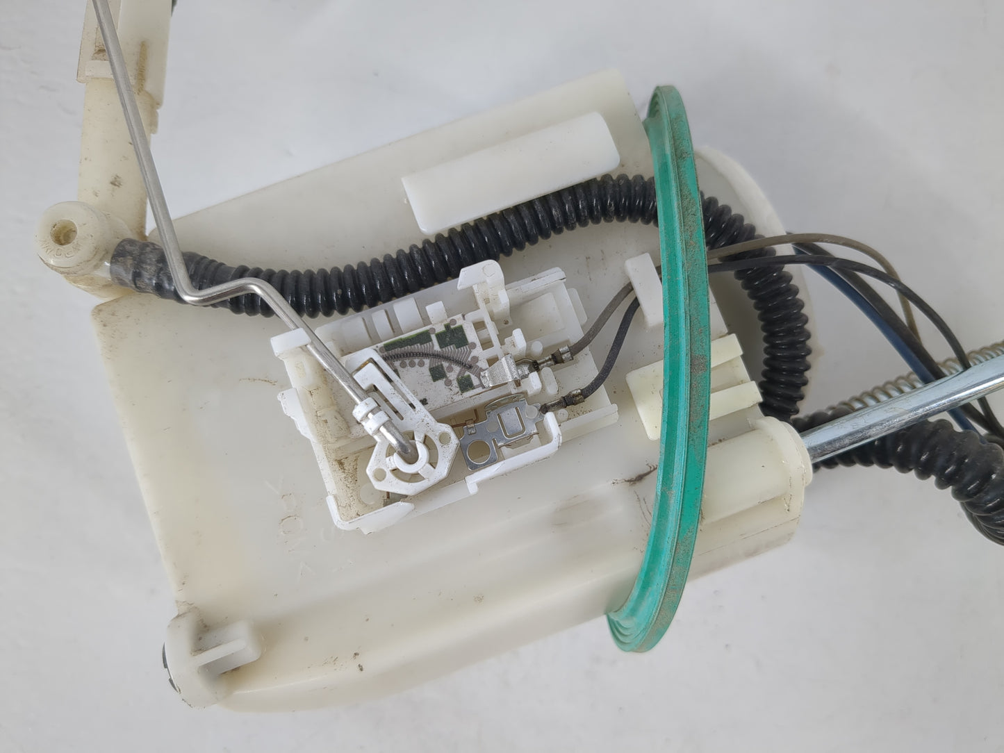 2011-2015 Kia Optima Electrical Gas Fuel Pump Assembly - Oemusedautoparts1.com