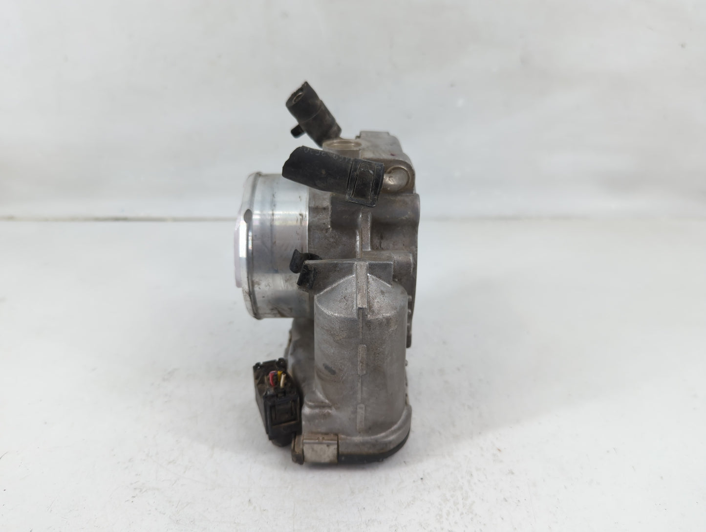 2011-2015 Kia Optima Throttle Body Fits Fits 2011 2012 2013 2014 2015 2016 OEM Used Auto Parts - Oemusedautoparts1.com