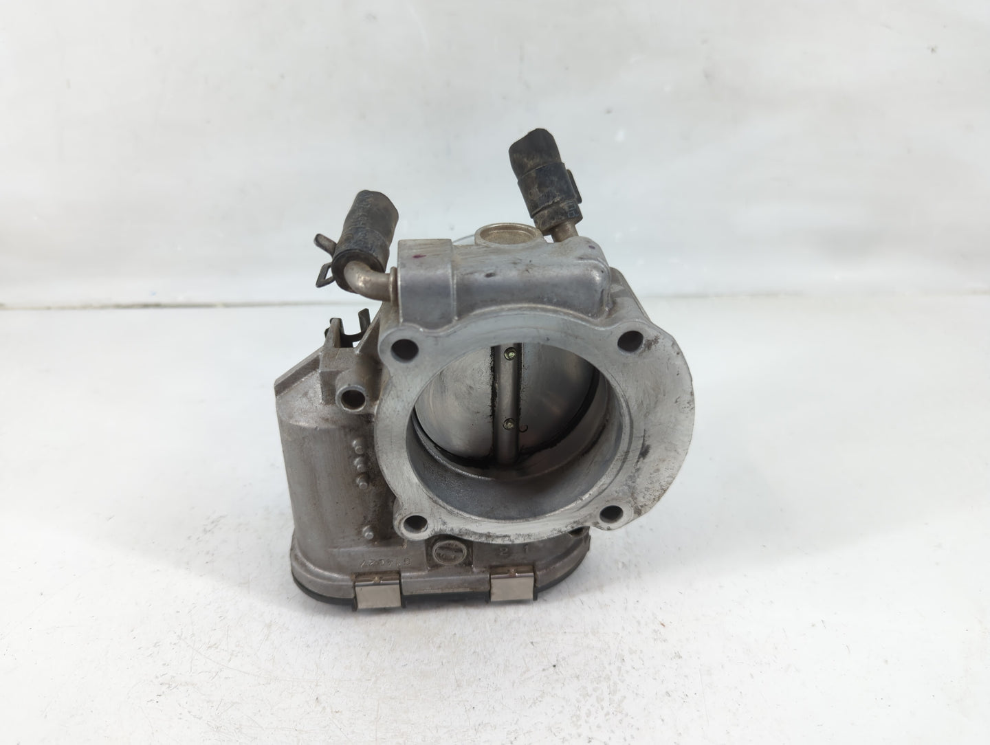 2011-2015 Kia Optima Throttle Body Fits Fits 2011 2012 2013 2014 2015 2016 OEM Used Auto Parts - Oemusedautoparts1.com