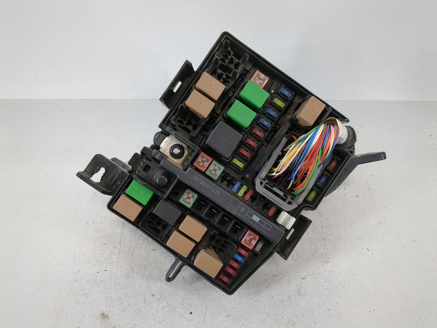 2014-2015 Kia Optima Fusebox Fuse Box Panel Relay Module P/N:91955-2T730 Fits Fits 2014 2015 OEM Used Auto Parts - Oemusedau
