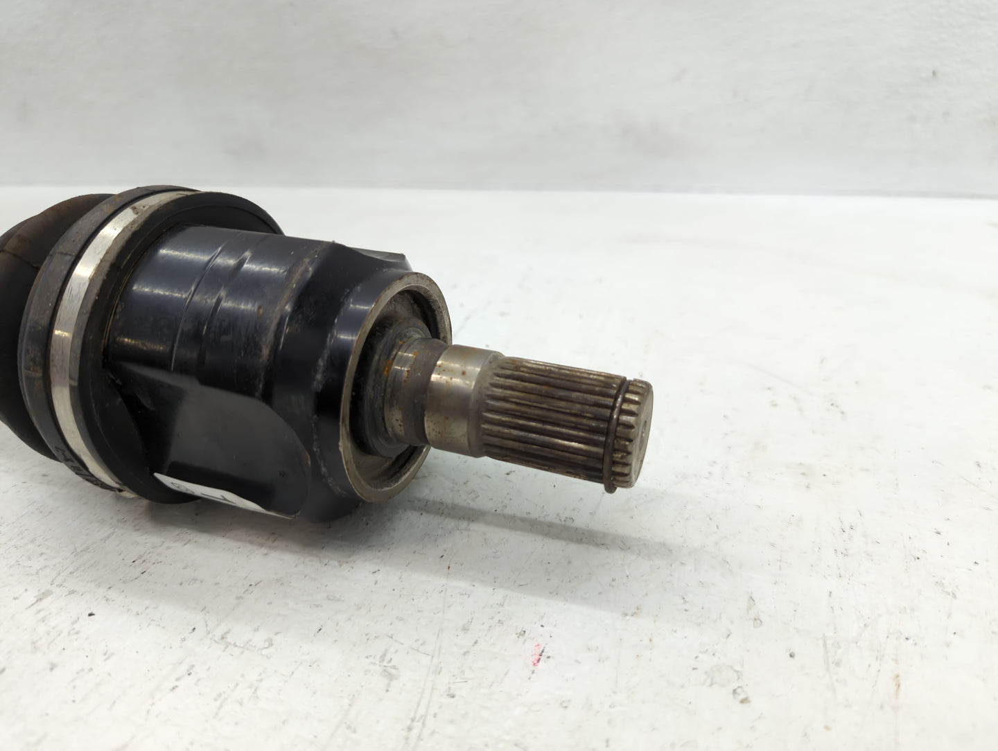 2014-2015 Kia Optima Axle Shaft Front Driver Cv C/v - Oemusedautoparts1.com