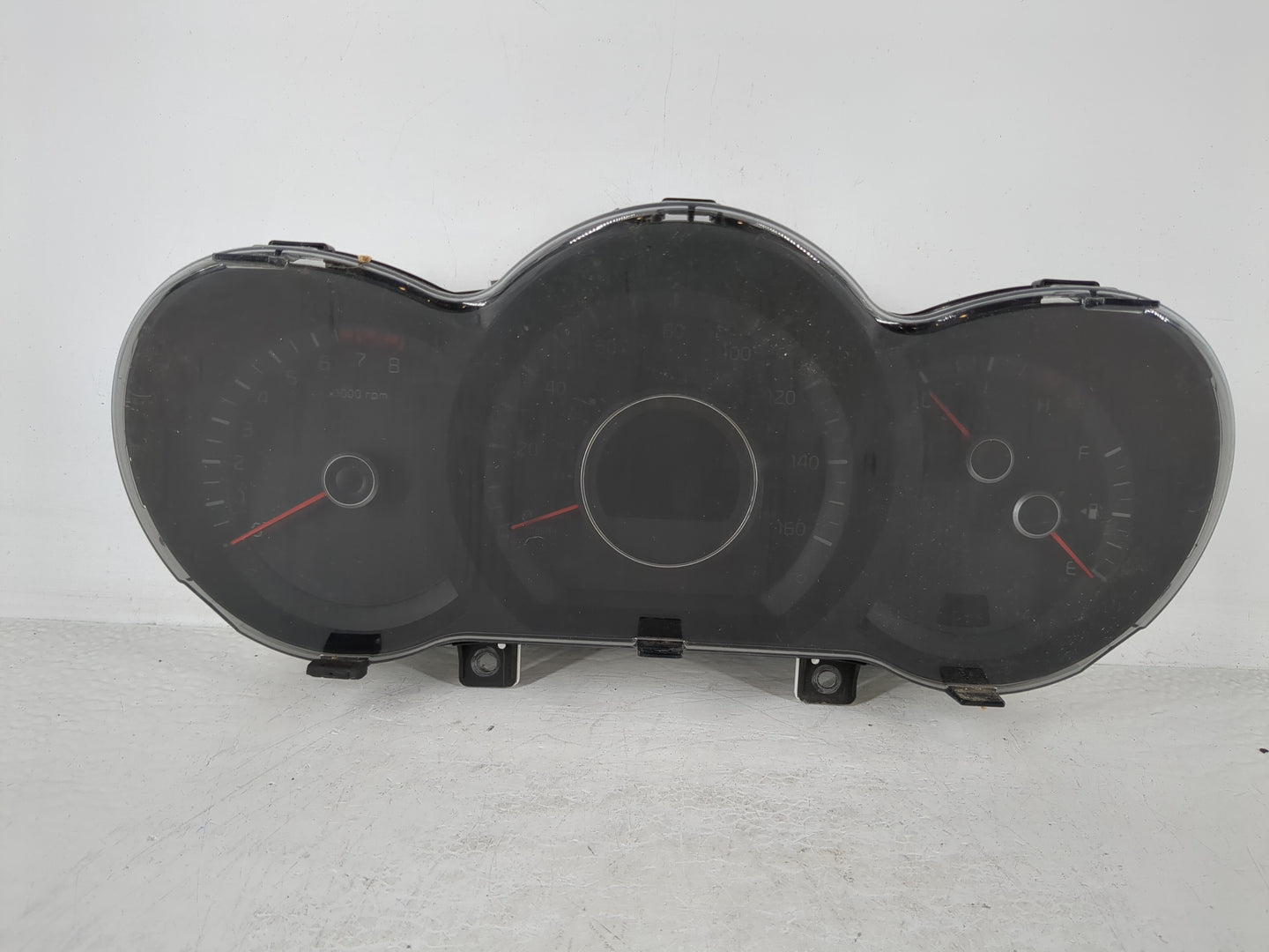 2014-2016 Kia Optima Instrument Cluster Speedometer Gauges P/N:94031-2T270 Fits Fits 2014 2015 2016 OEM Used Auto Parts - Oe