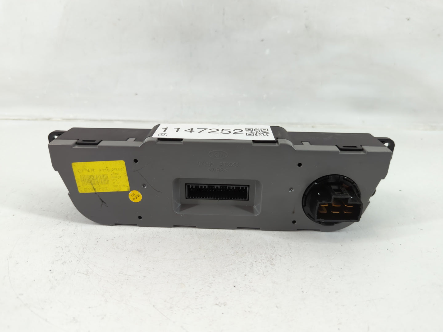 2014-2015 Kia Optima Climate Control Module Temperature AC/Heater Replacement P/N:97250-2TLE0 Fits Fits 2014 2015 OEM Used A