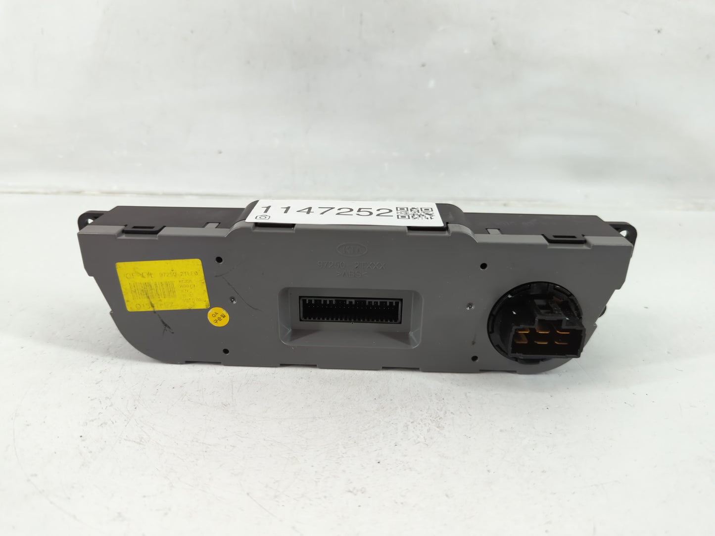 2014-2015 Kia Optima Climate Control Module Temperature AC/Heater Replacement P/N:97250-2TLE0 Fits Fits 2014 2015 OEM Used A