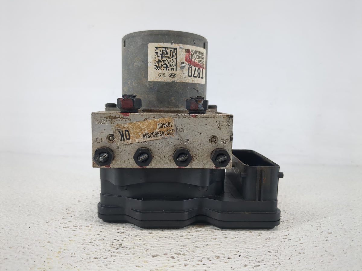 2014-2015 Kia Optima Anti-Lock Brake ABS Pump Module Actuator OEM P/N:58920-2T870 Fits Fits 2014 2015 OEM Used Auto Parts - 