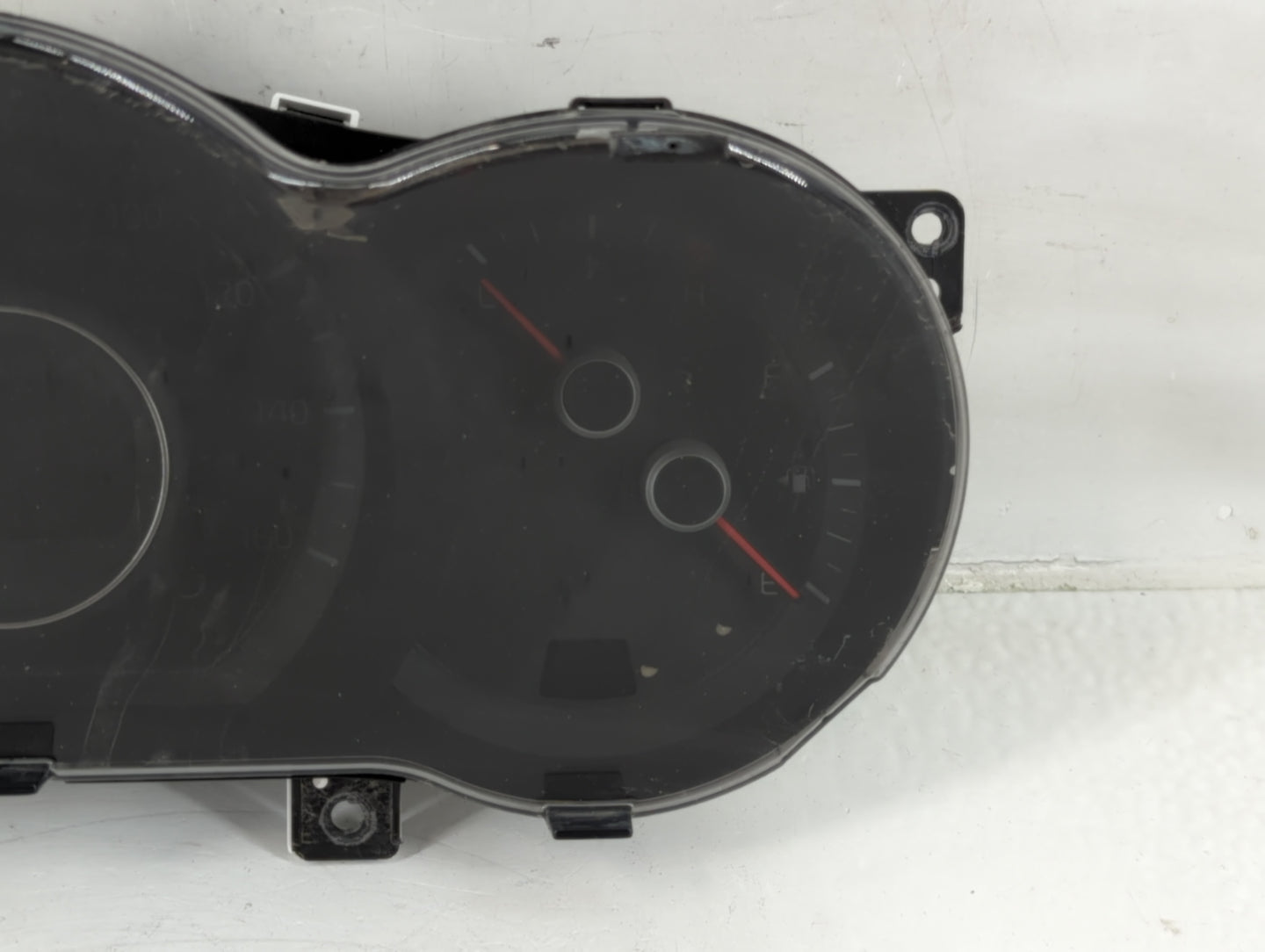 2014-2015 Kia Optima Instrument Cluster Speedometer Gauges P/N:9403-2T270 Fits Fits 2014 2015 OEM Used Auto Parts - Oemuseda