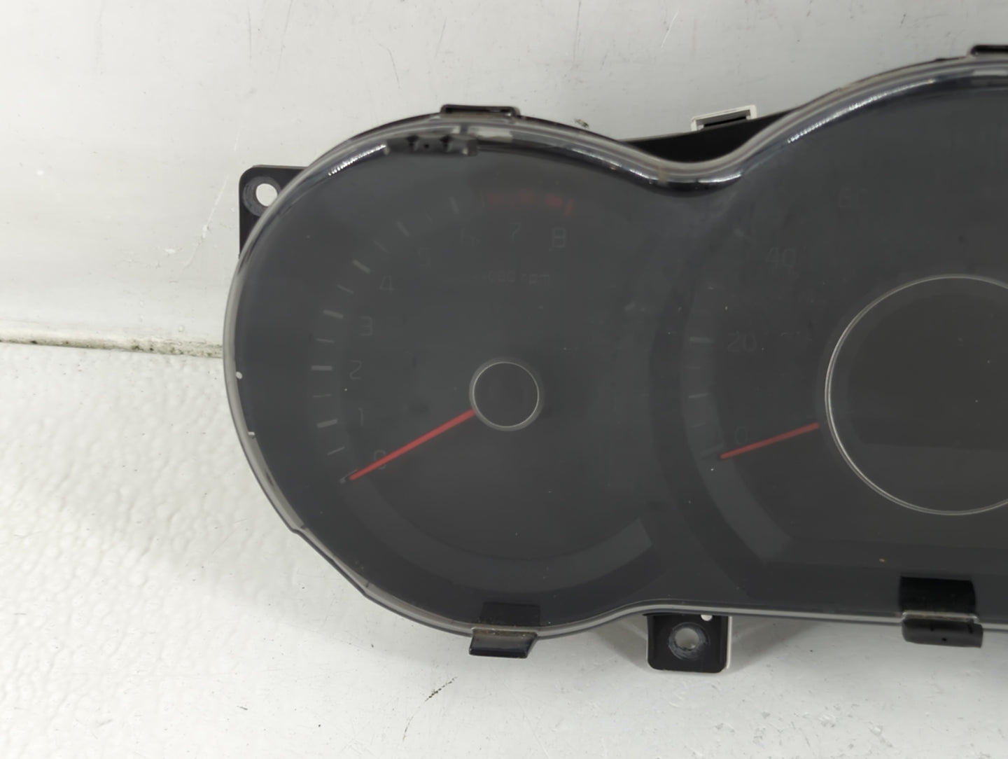 2014-2015 Kia Optima Instrument Cluster Speedometer Gauges P/N:94031-2T270 Fits Fits 2014 2015 OEM Used Auto Parts - Oemused