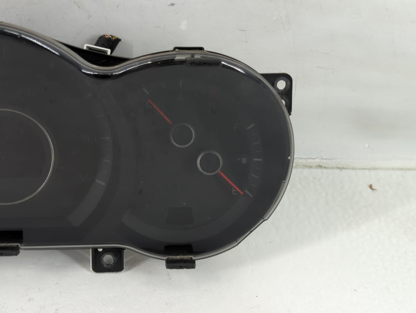 2014-2015 Kia Optima Instrument Cluster Speedometer Gauges P/N:94031-2T270 Fits Fits 2014 2015 OEM Used Auto Parts - Oemused