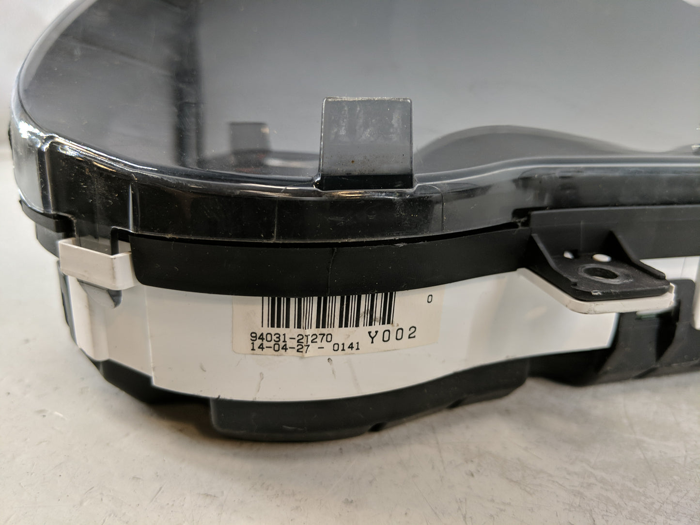 2014-2015 Kia Optima Instrument Cluster Speedometer Gauges P/N:94031-2T270 Fits Fits 2014 2015 OEM Used Auto Parts - Oemused