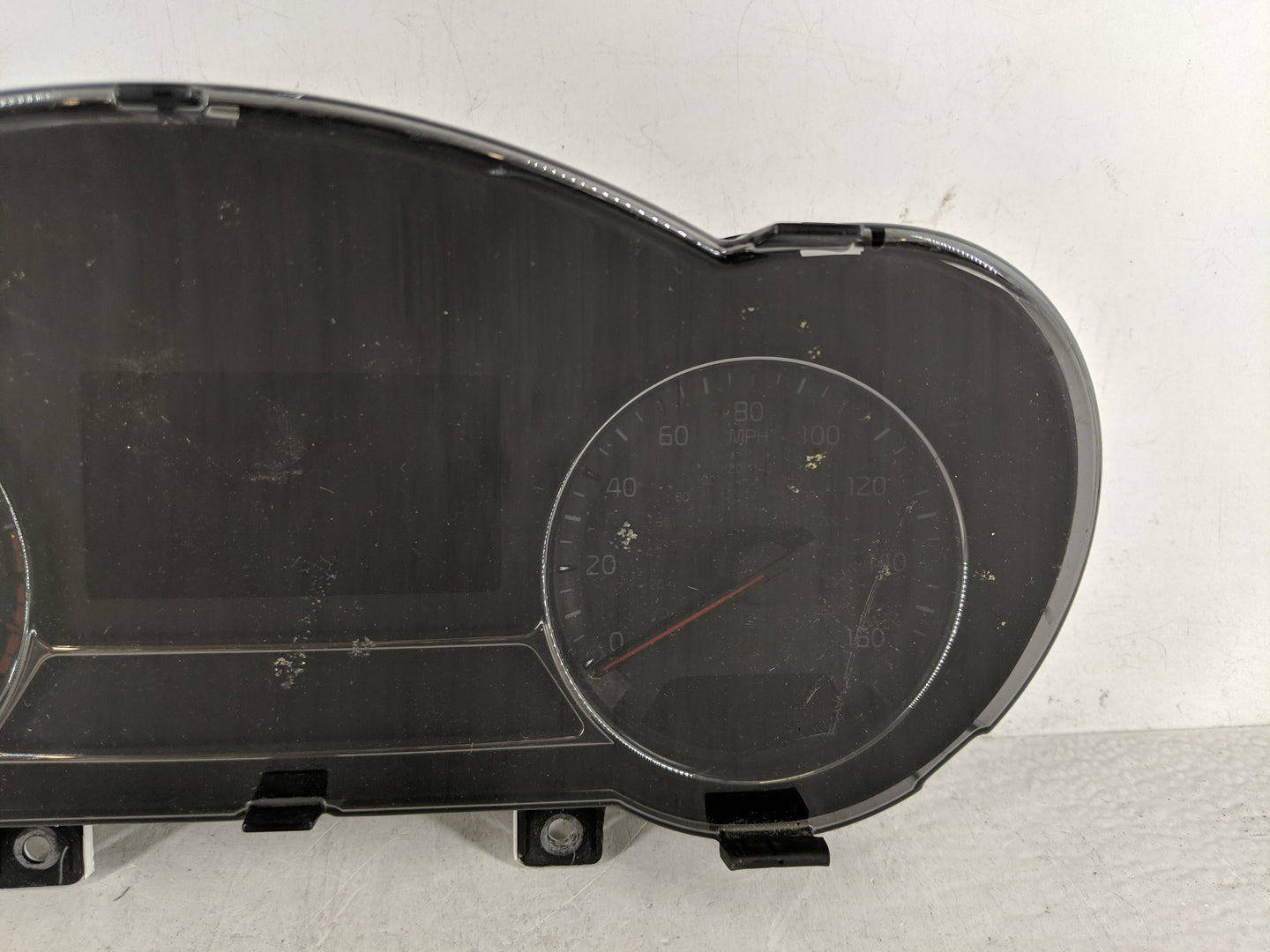 2014-2015 Kia Optima Instrument Cluster Speedometer Gauges P/N:94041-2T460 Fits Fits 2014 2015 OEM Used Auto Parts - Oemused