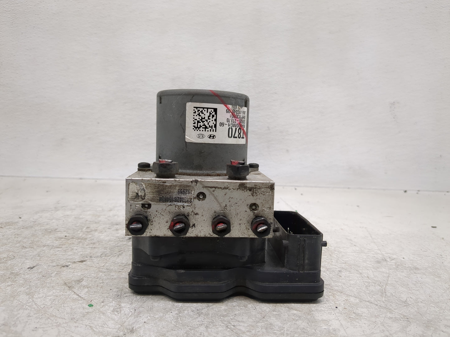 2014-2015 Kia Optima ABS Pump Control Module Replacement P/N:BE6003O902 Fits Fits 2014 2015 OEM Used Auto Parts - Oemusedaut
