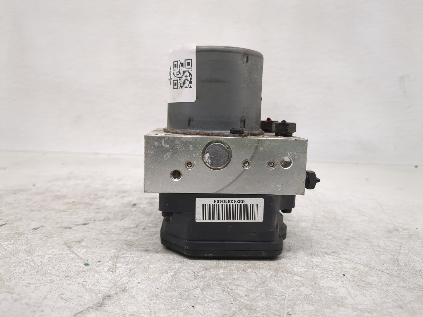 2014-2015 Kia Optima ABS Pump Control Module Replacement P/N:BE6003O902 Fits Fits 2014 2015 OEM Used Auto Parts - Oemusedaut