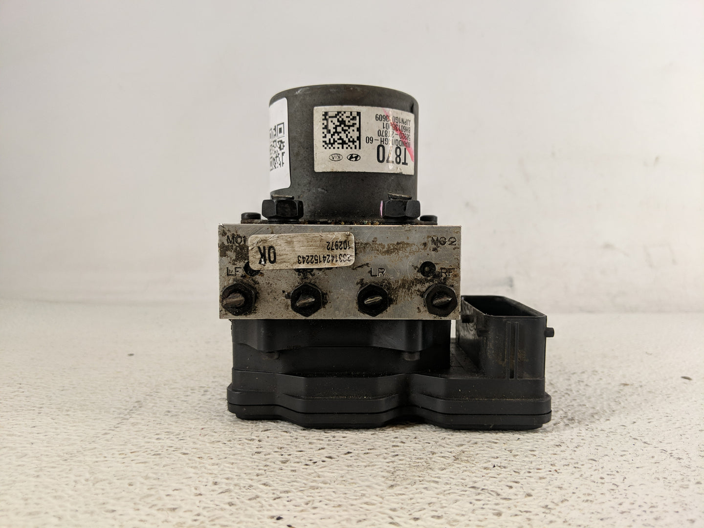 2014-2015 Kia Optima ABS Pump Control Module Replacement P/N:BE6003O902 Fits Fits 2014 2015 OEM Used Auto Parts - Oemusedaut