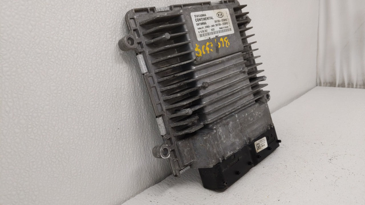2015 Kia Optima PCM Engine Control Computer ECU ECM PCU OEM P/N:39138-2GBH2 39108-2GBH2 Fits OEM Used Auto Parts - Oemusedau