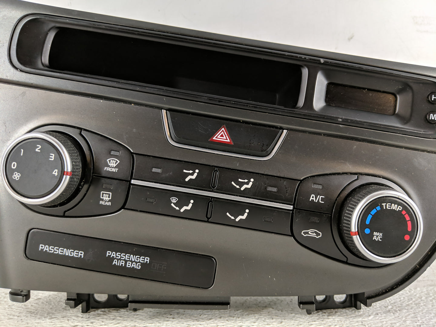2014-2015 Kia Optima Climate Control Module Temperature AC/Heater Replacement P/N:97250-2TLE0 Fits Fits 2014 2015 OEM Used A
