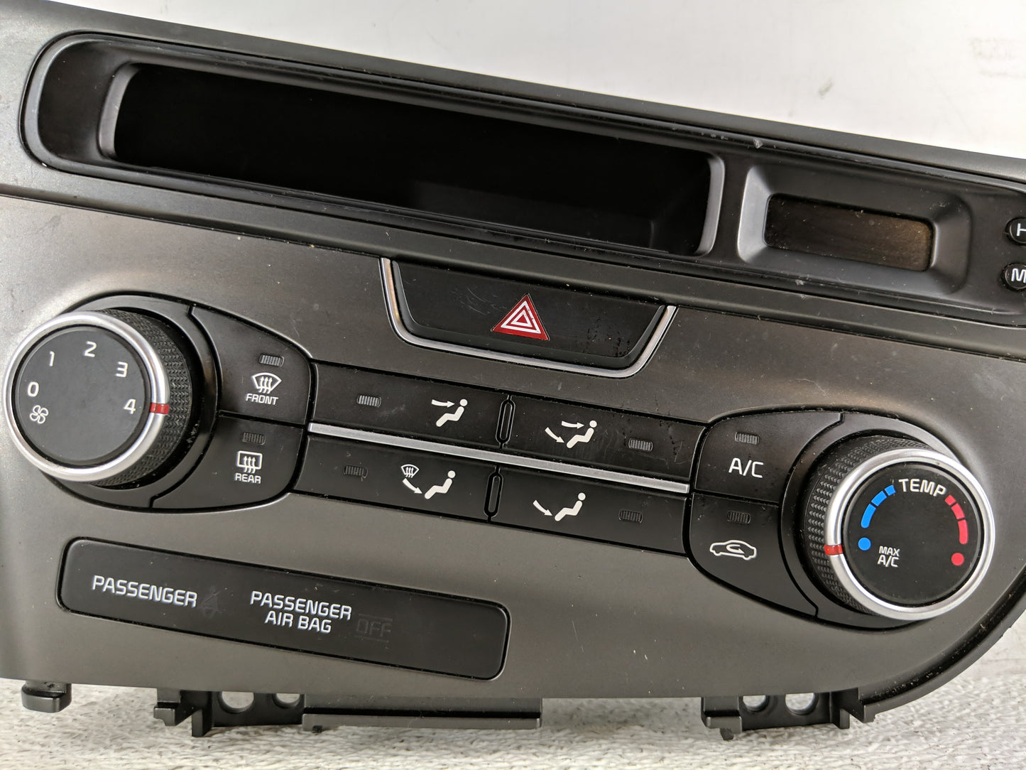 2014-2015 Kia Optima Climate Control Module Temperature AC/Heater Replacement P/N:97250-2TLE0 Fits Fits 2014 2015 OEM Used A