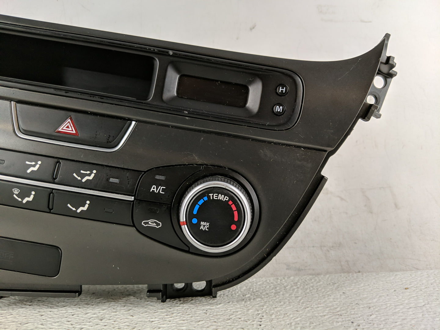 2014-2015 Kia Optima Climate Control Module Temperature AC/Heater Replacement P/N:97250-2TLE0 Fits Fits 2014 2015 OEM Used A