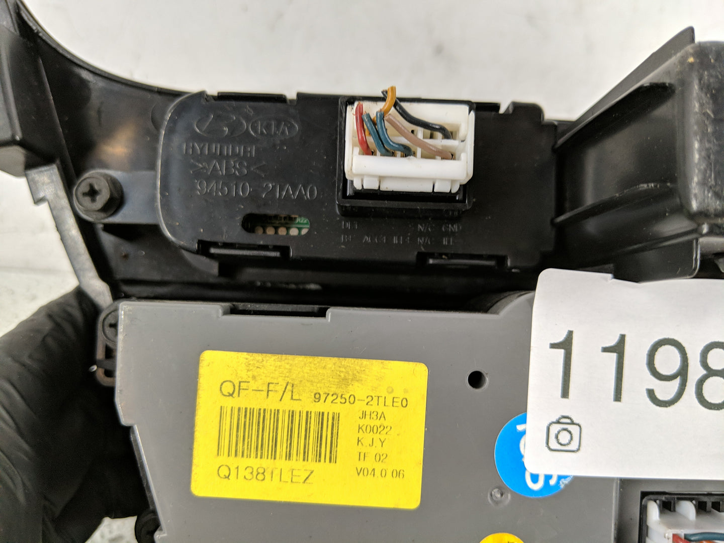 2014-2015 Kia Optima Climate Control Module Temperature AC/Heater Replacement P/N:97250-2TLE0 Fits Fits 2014 2015 OEM Used A
