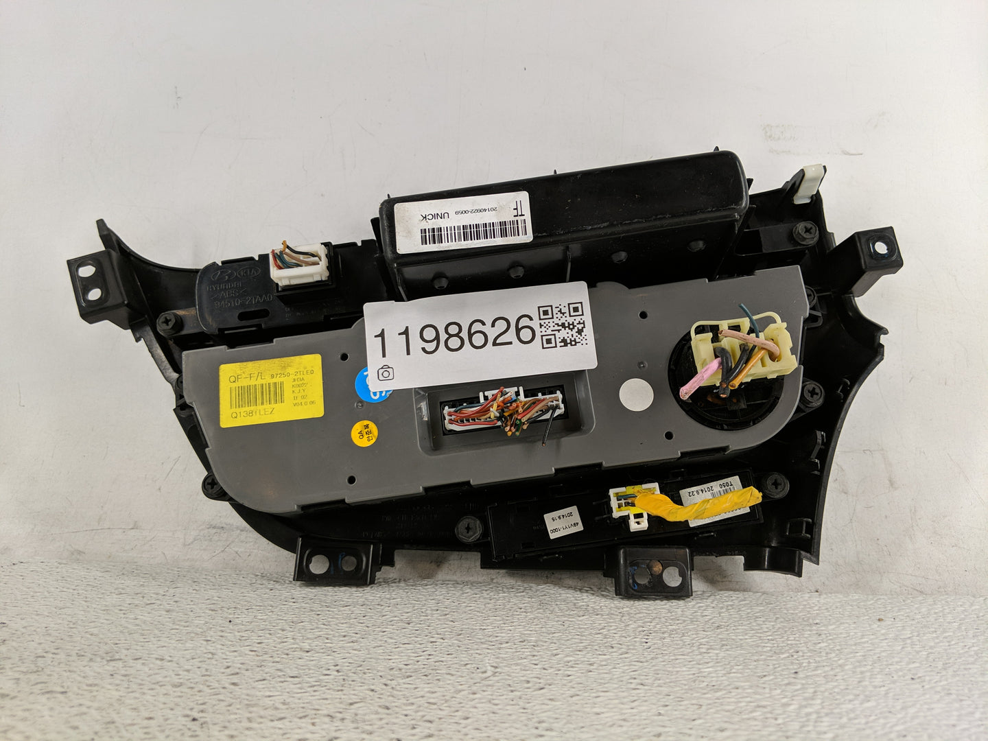 2014-2015 Kia Optima Climate Control Module Temperature AC/Heater Replacement P/N:97250-2TLE0 Fits Fits 2014 2015 OEM Used A