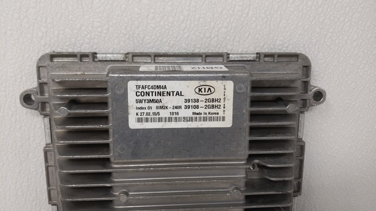 2015 Kia Optima PCM Engine Control Computer ECU ECM PCU OEM P/N:39138-2GBH2 39108-2GBH2 Fits OEM Used Auto Parts - Oemusedau