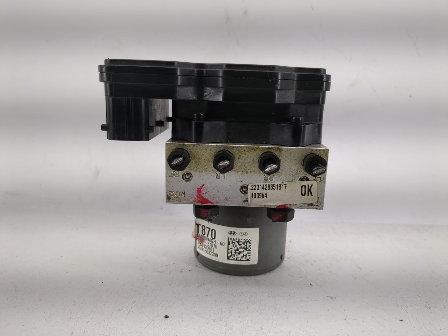 2014-2015 Kia Optima ABS Pump Control Module Replacement P/N:BE6003O902 Fits Fits 2014 2015 OEM Used Auto Parts - Oemusedaut